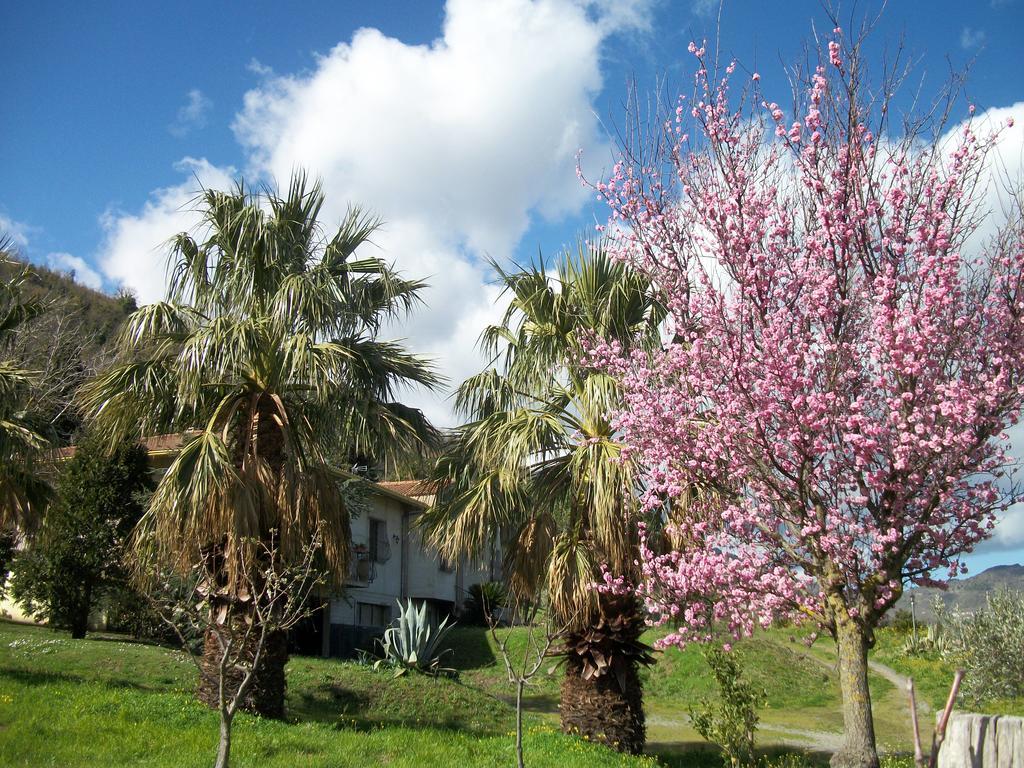 Le Poiane B&B Vacanze San Piero Patti Exterior photo